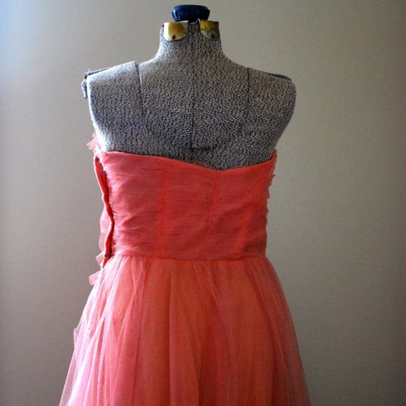 Crinoline Rose Strapless Dress - Picture 9 of 9